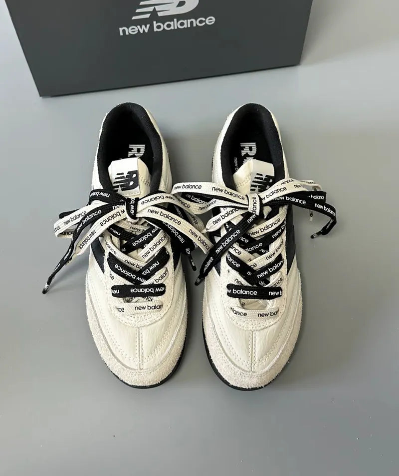 New Balance URC42NAL